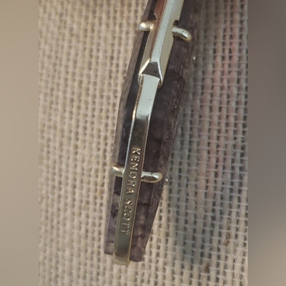 Kendra Scott Beatrice Necklace - Picture 5 of 11